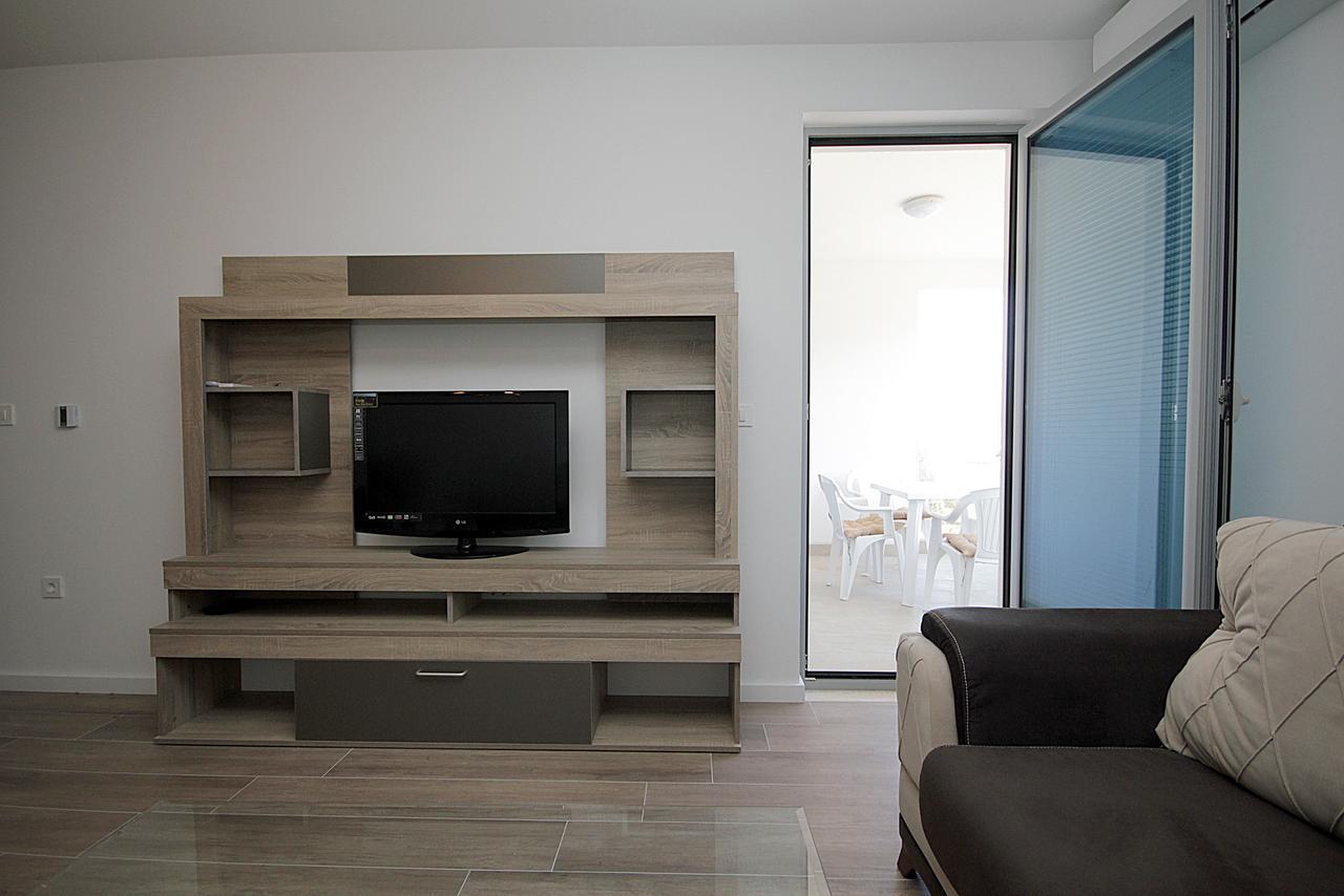 Apartment Melina Dobra Voda Εξωτερικό φωτογραφία