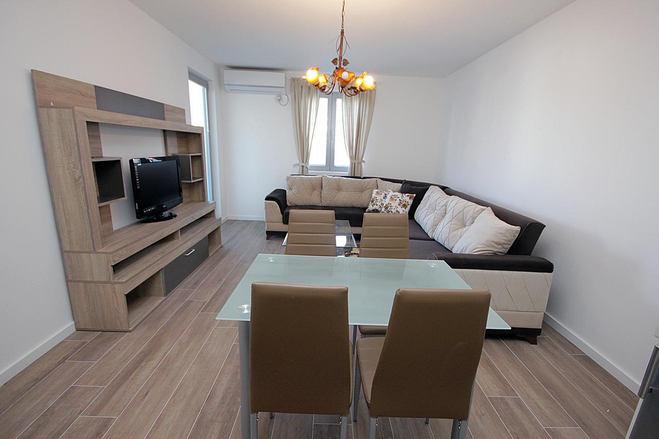 Apartment Melina Dobra Voda Εξωτερικό φωτογραφία